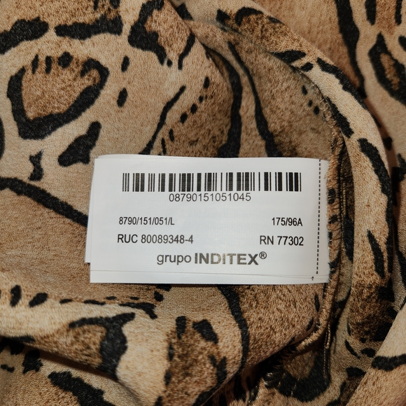 NWT Zara Animal Print Lace Up Front Ruffle Top Size L Long Sleeves Black/Brown - Picture 12 of 16